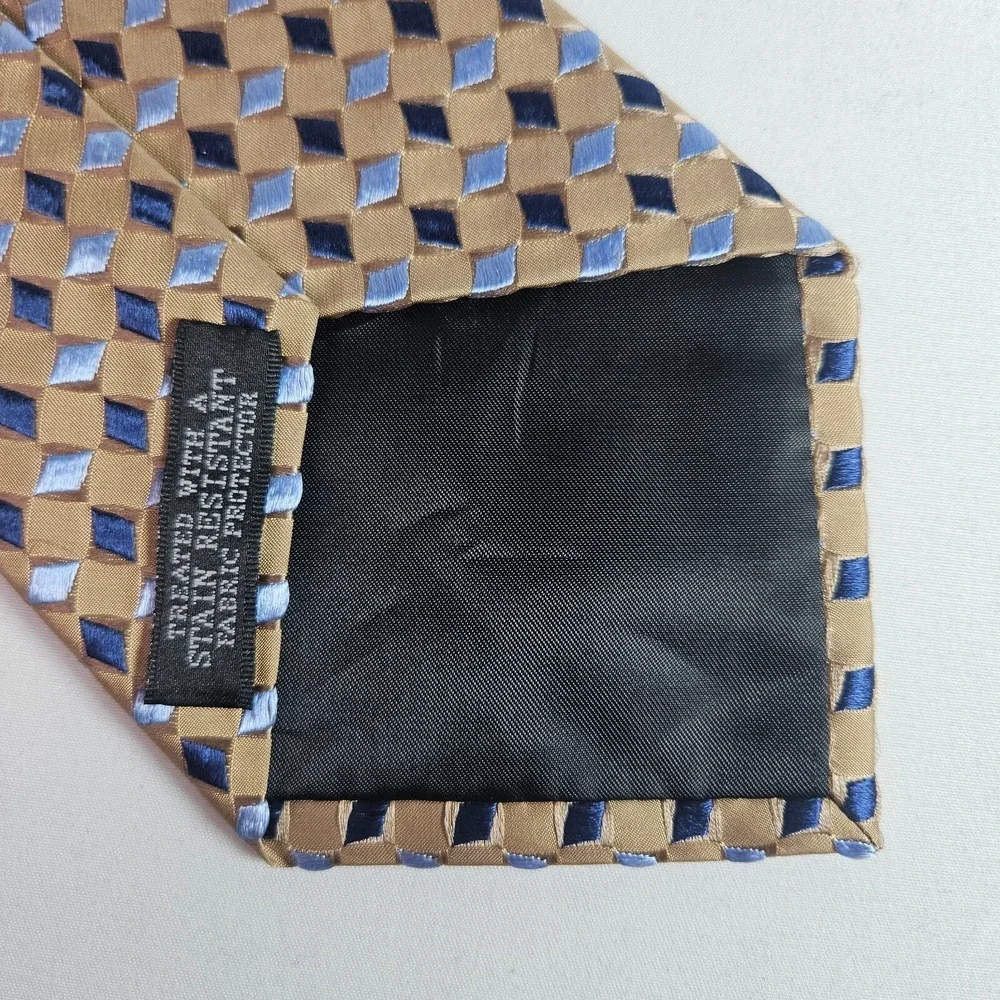 Geoffrey Beene 100% Silk Hand Made‎ Tie Geometric Gold 4